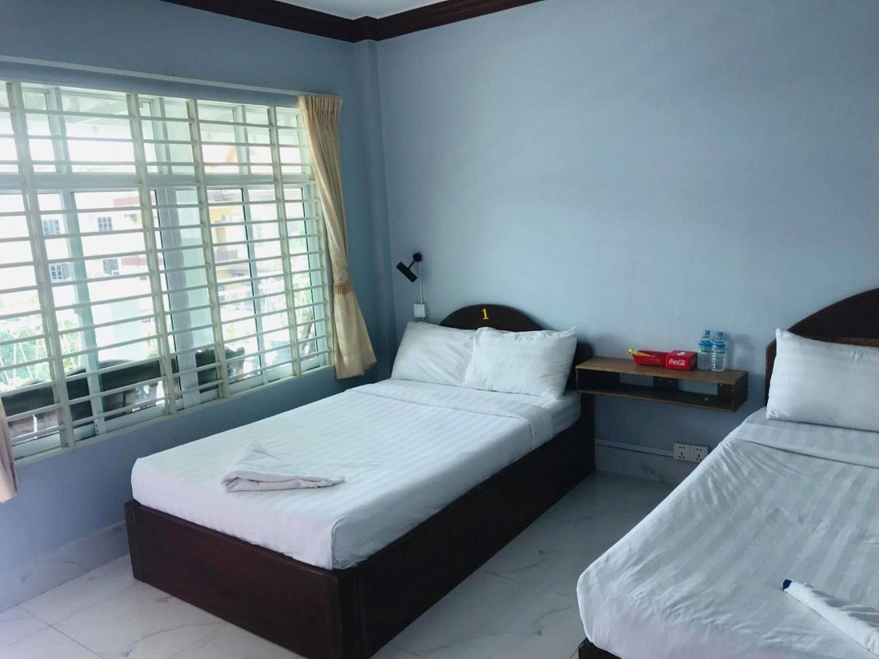 Kampongbay Makeng II Guesthouse Кампот Екстериор снимка